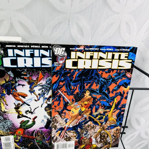 Infinite Crisis 1-7 Secret Files 1 Countdown (2005) 1st Jaime Reyes Blue Beetle - Picture 4 of 7